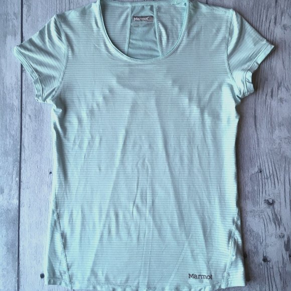 Marmot Tops - Marmot Women's Aero Short Sleeve Shirt Size Small